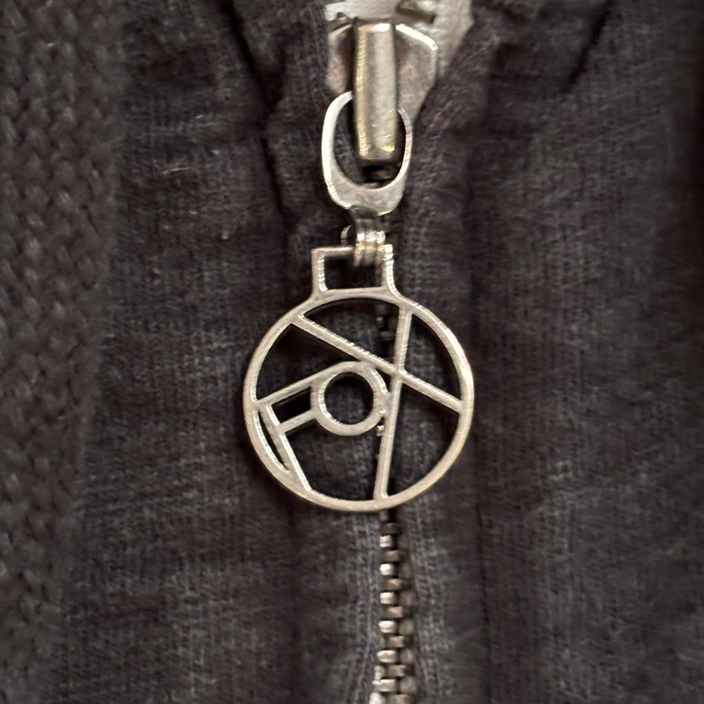 FOX Charcoal Gray zip front hoodie - Picture 4 of 9